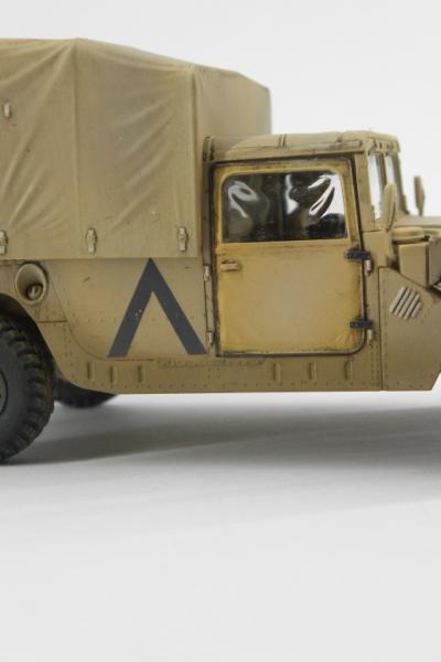 Humvee 01
