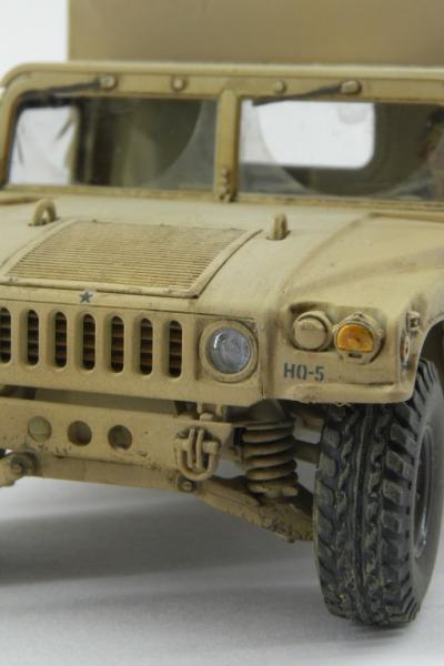 Humvee 09